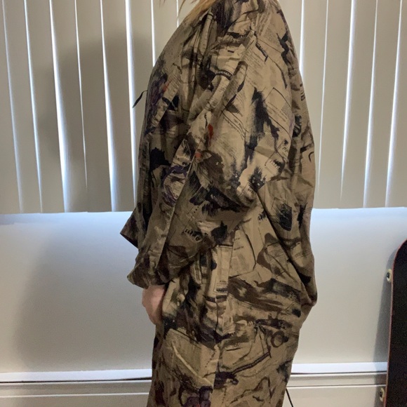 Newspaper Cotton Jacket - Picture 6 of 16